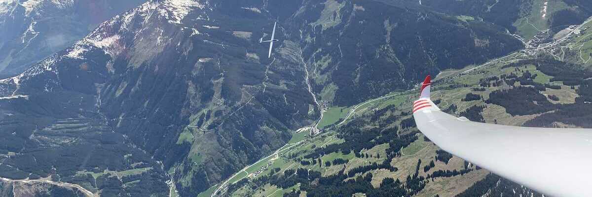 Flugwegposition um 13:31:18: Aufgenommen in der Nähe von Gemeinde Leogang, 5771 Leogang, Österreich in 2853 Meter